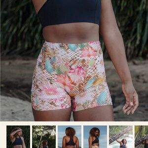 Black Women's Bikini Top